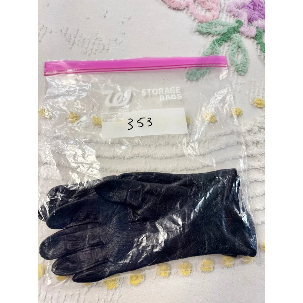 Loewe Vintage Black Leather Gloves Made in Spain Luxury Winter Accessories